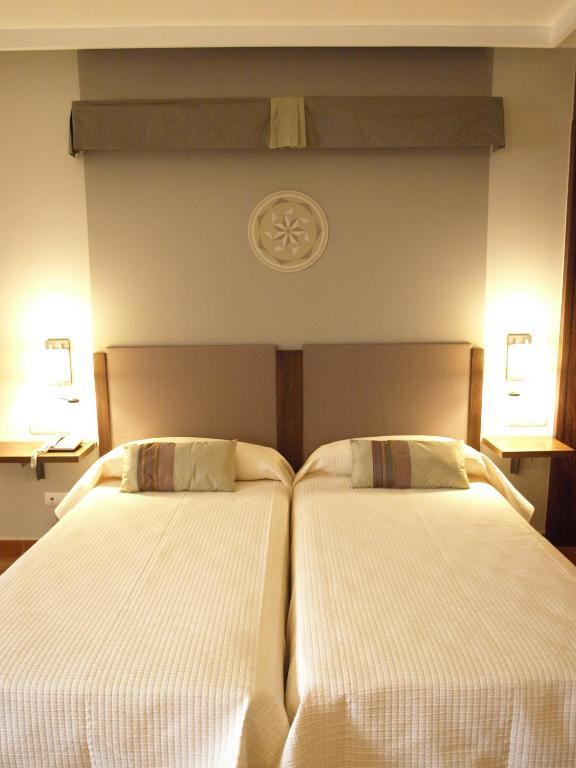 Double Room,305271747:JPEG